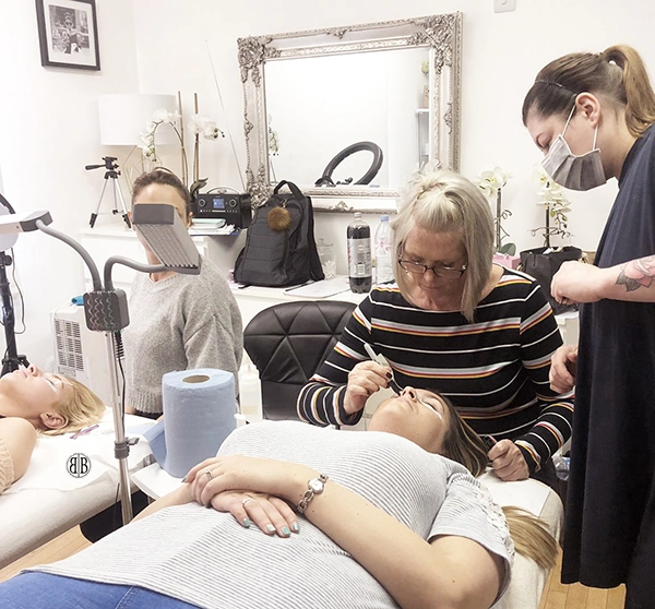 eyelash extensions training hertfordshire